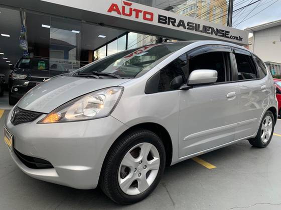 HONDA FIT 1.4 LX 8V FLEX 4P MANUAL HONDA FIT 1.4 LX 8V FLEX 4P MANUAL